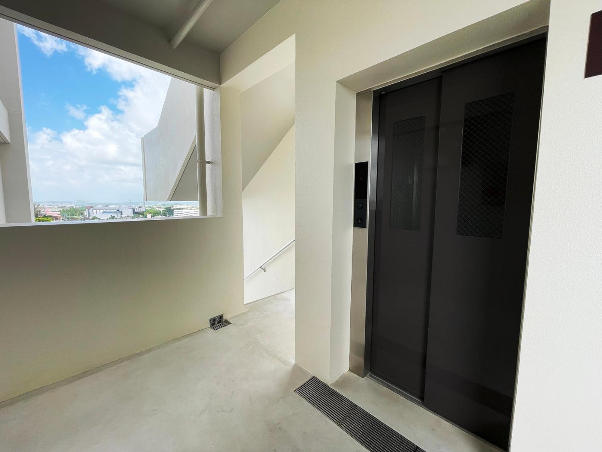＆Monde. Okinawa Arena Condominium Екстер'єр фото