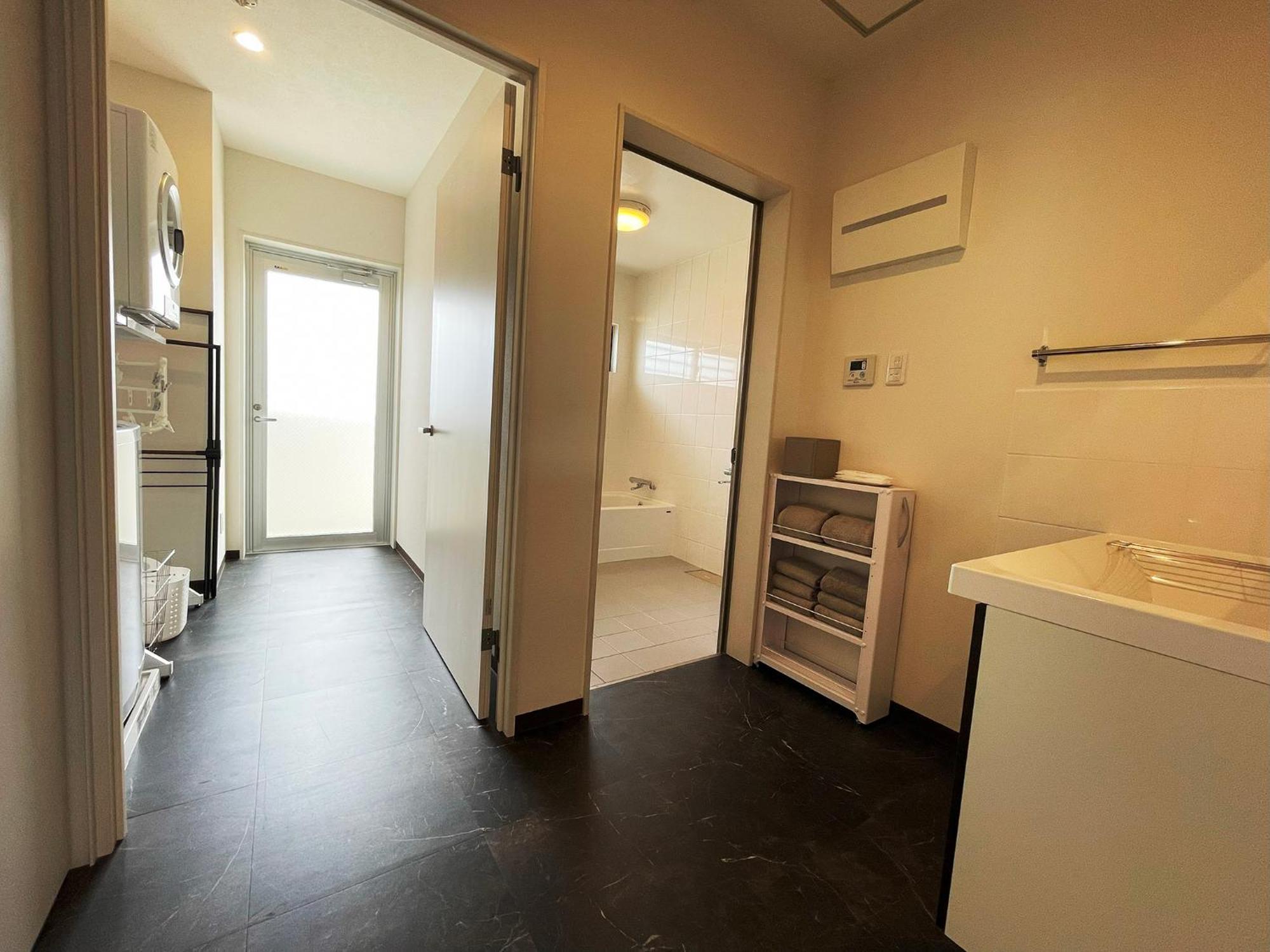 ＆Monde. Okinawa Arena Condominium Екстер'єр фото